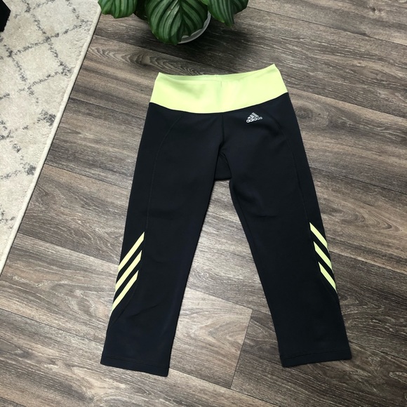 adidas Pants - Adidas workout Capri leggings